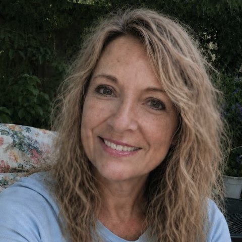 Sarah Lewis